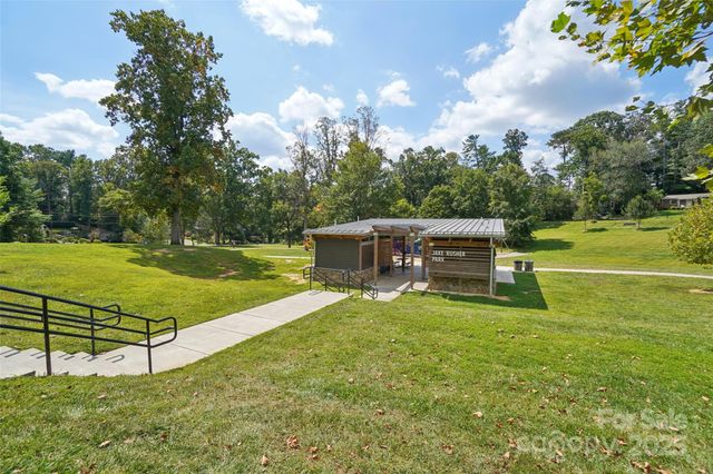 147 Cedar Lane, Arden, NC 28704