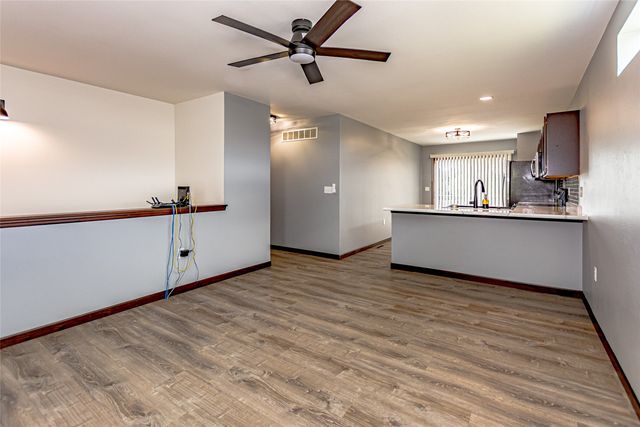 9506 Grand Oaks Drive NE, Cedar Rapids, IA 52402
