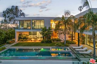 1218 Roberto Lane, Los Angeles, CA 90077