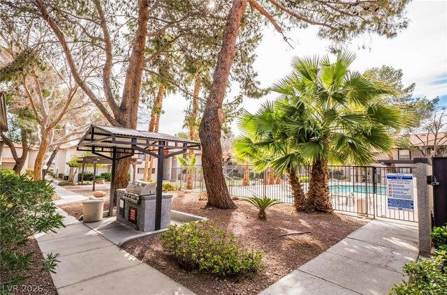 2606 DURANGO Drive 256, Las Vegas, NV 89117