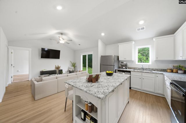 1676 Hidden Garden Lane, Gilbert, SC 29054