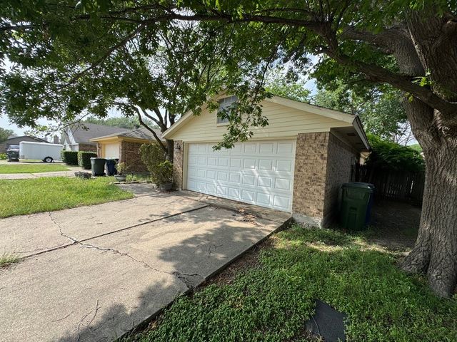 5120 Shoregate Square, Garland, TX 75043