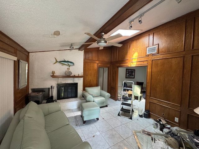 5120 Shoregate Square, Garland, TX 75043