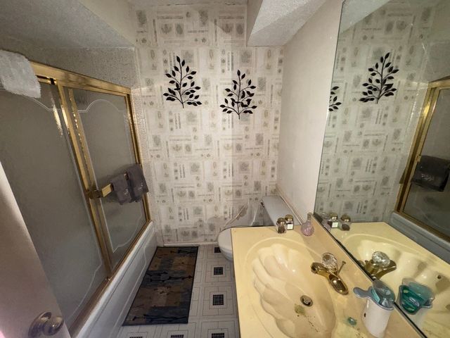 5120 Shoregate Square, Garland, TX 75043