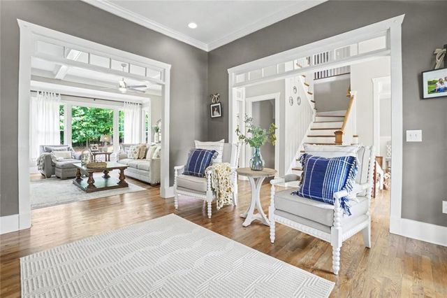 270 Sagamore Cove, Sugar Hill, GA 30518