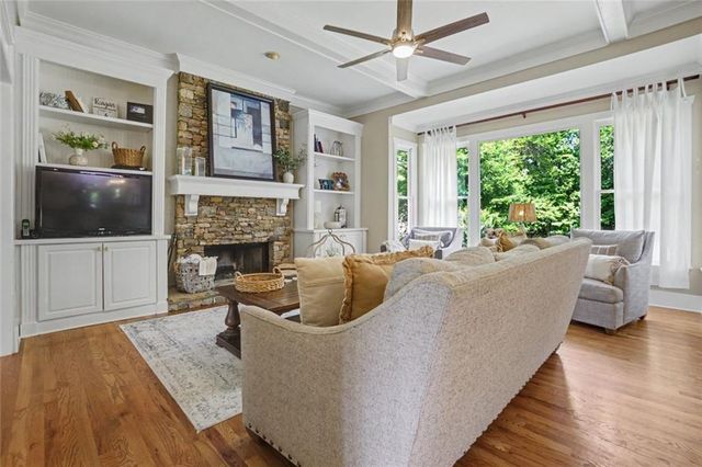 270 Sagamore Cove, Sugar Hill, GA 30518