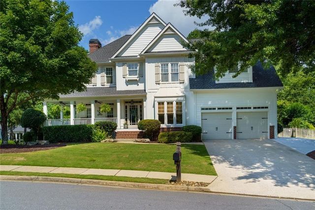 270 Sagamore Cove, Sugar Hill, GA 30518