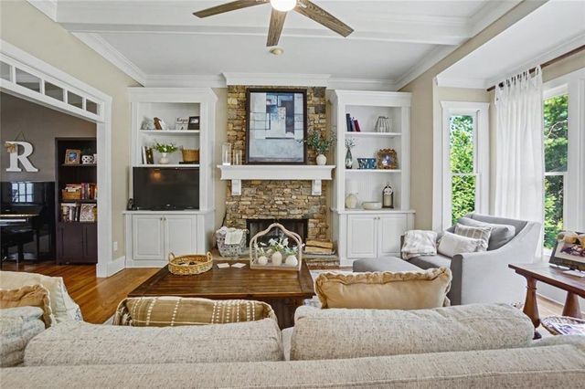 270 Sagamore Cove, Sugar Hill, GA 30518