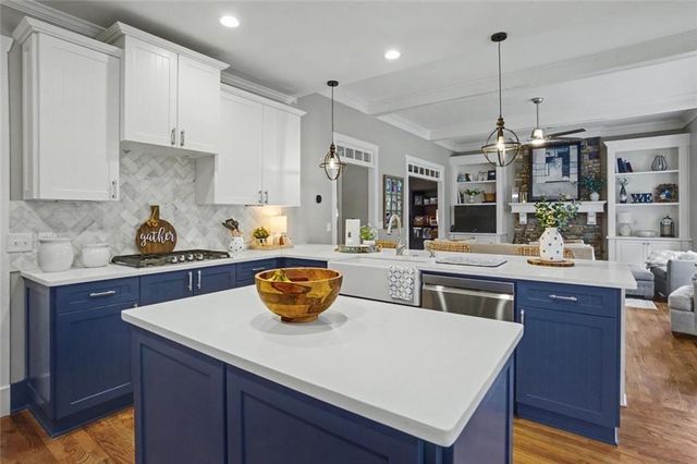 270 Sagamore Cove, Sugar Hill, GA 30518