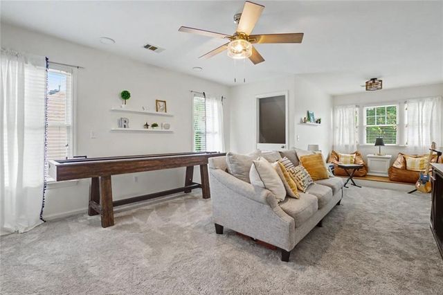 270 Sagamore Cove, Sugar Hill, GA 30518