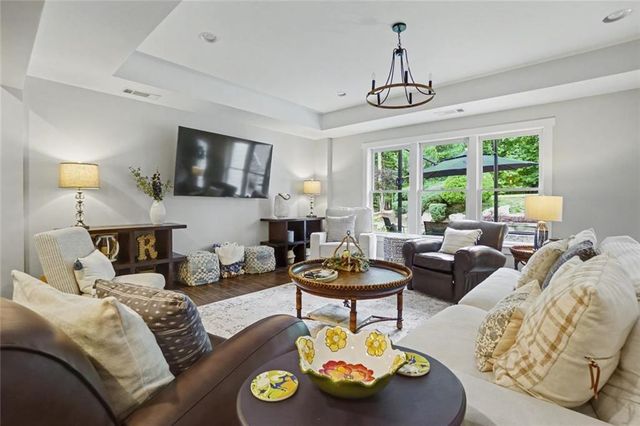 270 Sagamore Cove, Sugar Hill, GA 30518