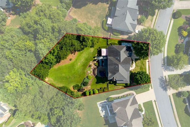 270 Sagamore Cove, Sugar Hill, GA 30518