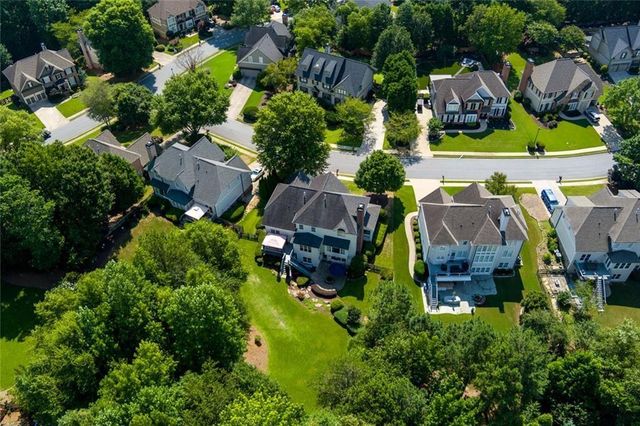 270 Sagamore Cove, Sugar Hill, GA 30518