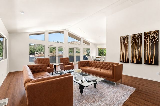 9110 Happy Camp Road, Moorpark, CA 93021