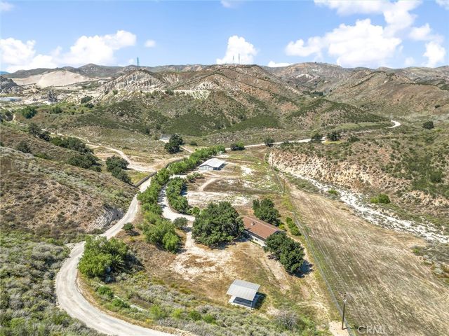 9110 Happy Camp Road, Moorpark, CA 93021