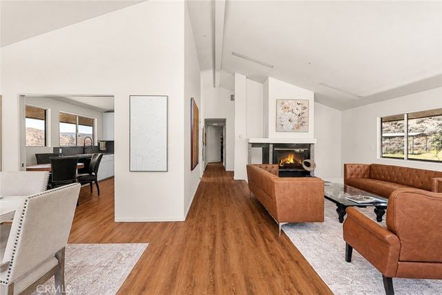 9110 Happy Camp Road, Moorpark, CA 93021