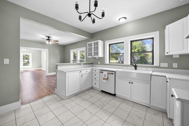 617 N Beal ST, Belton, TX 76513