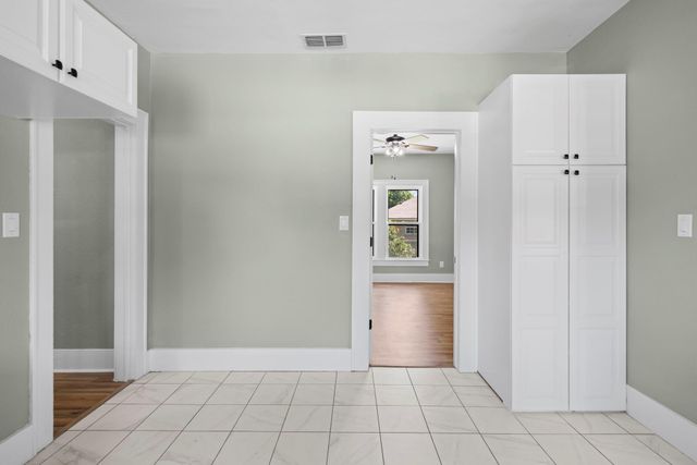 617 N Beal ST, Belton, TX 76513
