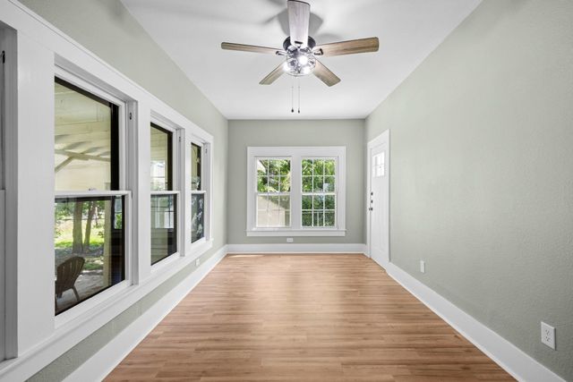 617 N Beal ST, Belton, TX 76513