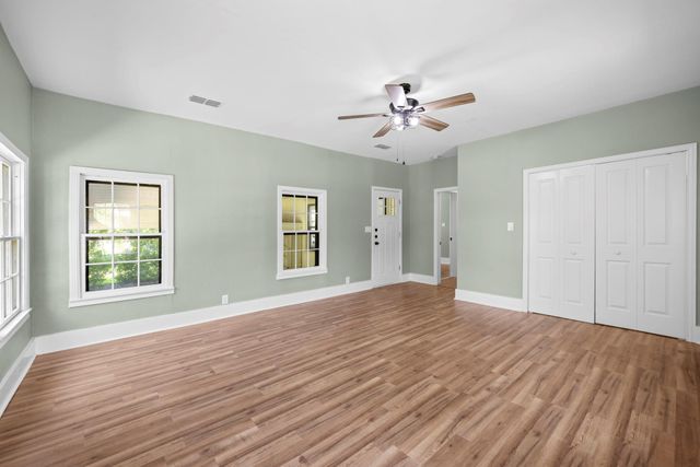 617 N Beal ST, Belton, TX 76513