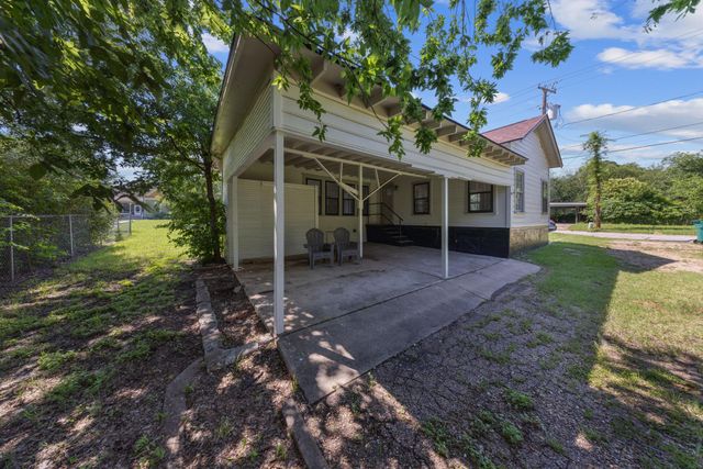 617 N Beal ST, Belton, TX 76513