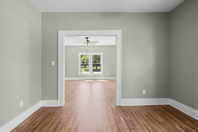 617 N Beal ST, Belton, TX 76513