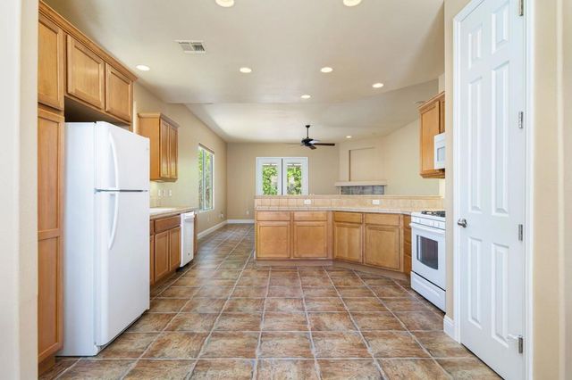 53380 Avenida Obregon, La Quinta, CA 92253