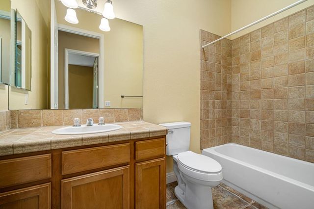53380 Avenida Obregon, La Quinta, CA 92253