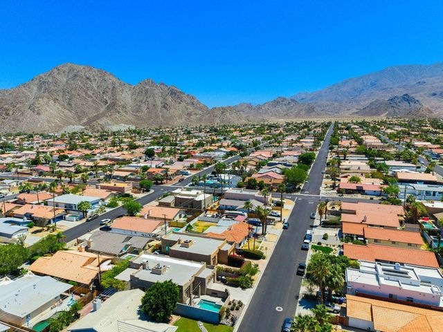 53380 Avenida Obregon, La Quinta, CA 92253