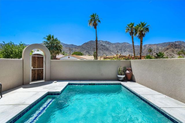 53380 Avenida Obregon, La Quinta, CA 92253