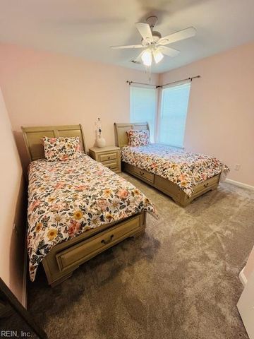 1000 Joan CT, Chesapeake, VA 23322