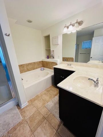 1000 Joan CT, Chesapeake, VA 23322