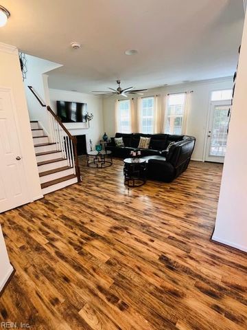 1000 Joan CT, Chesapeake, VA 23322