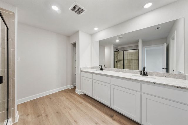 736 Carson Lane, Pilot Point, TX 76258