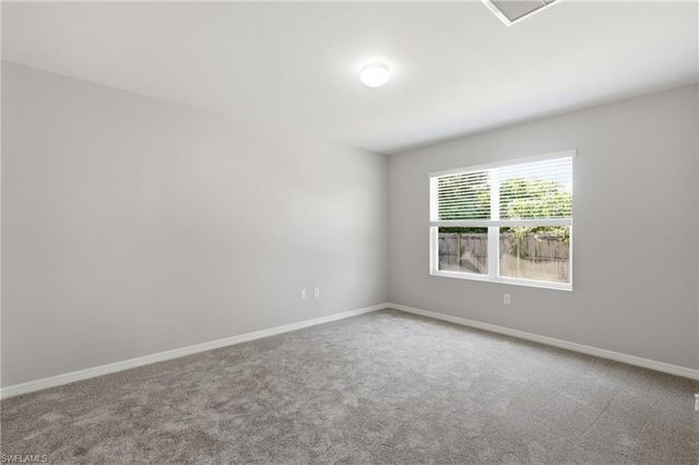 27580 Los Amigos LN, Bonita Springs, FL 34135