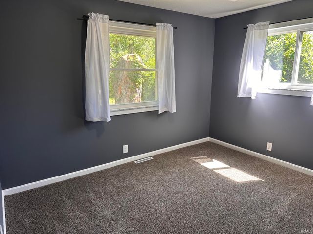 1742 E Range Line Road, Greencastle, IN 46135