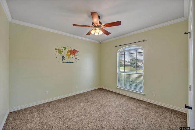 200 Oakland, Longview, TX 75605