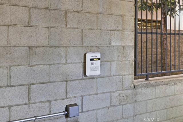 13941 Sherman Way 407, Van Nuys, CA 91405