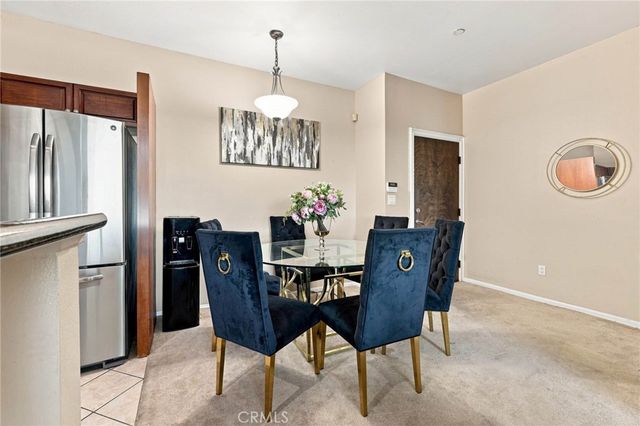 13941 Sherman Way 407, Van Nuys, CA 91405