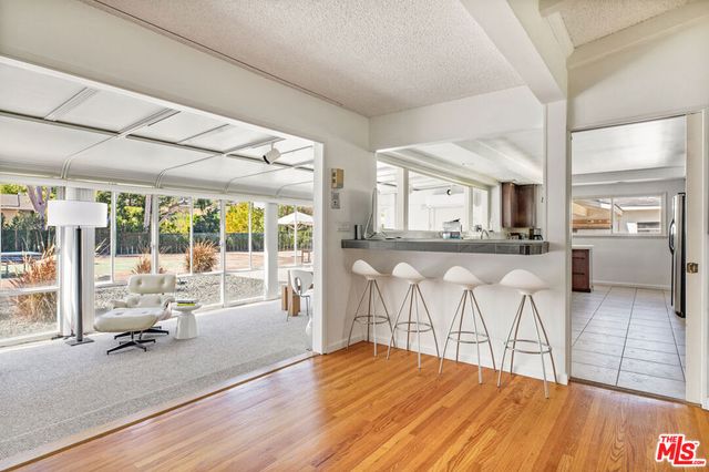 19630 Rosita Street, Tarzana, CA 91356