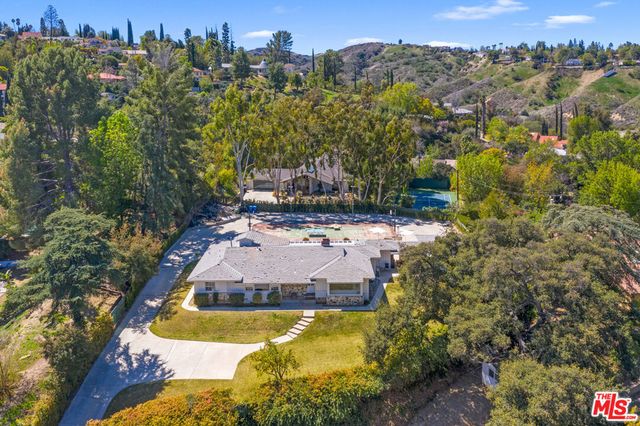 19630 Rosita Street, Tarzana, CA 91356