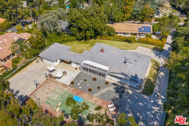 19630 Rosita Street, Tarzana, CA 91356