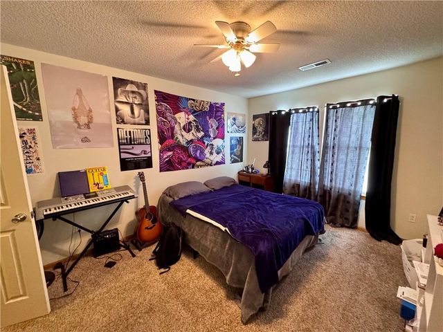 206 N Elm Street, Holden, MO 64040