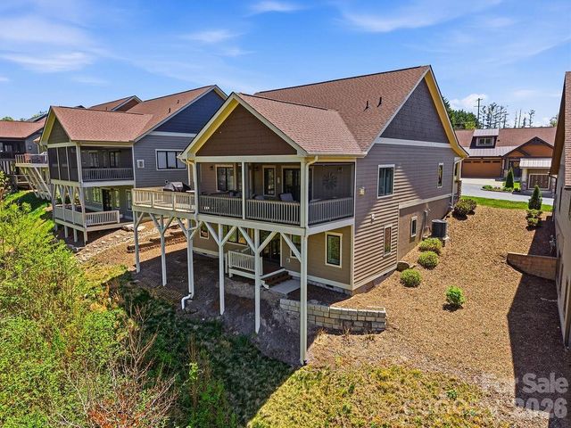 202 Sports Village Drive, Hendersonville, NC 28739