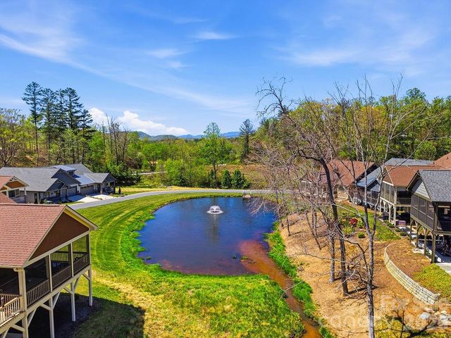 202 Sports Village Drive, Hendersonville, NC 28739