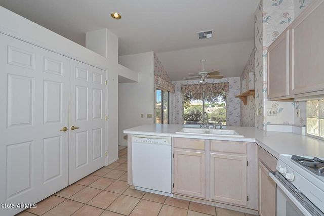 13612 W ROBERTSON Drive, Sun City West, AZ 85375