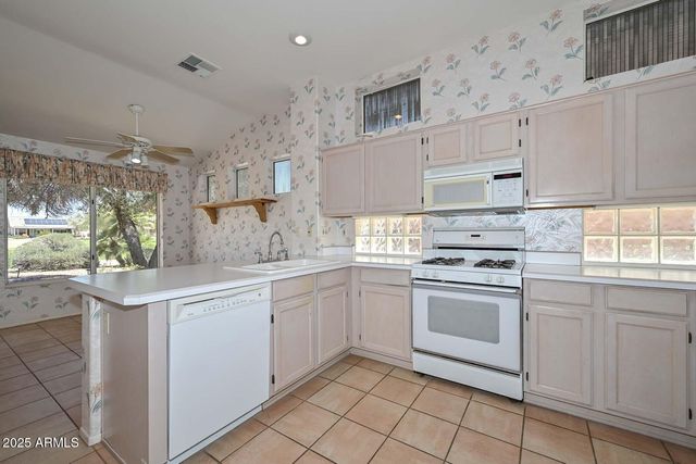 13612 W ROBERTSON Drive, Sun City West, AZ 85375