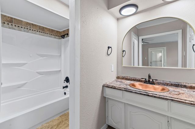 5222 Collingwood Drive, Garland, TX 75043