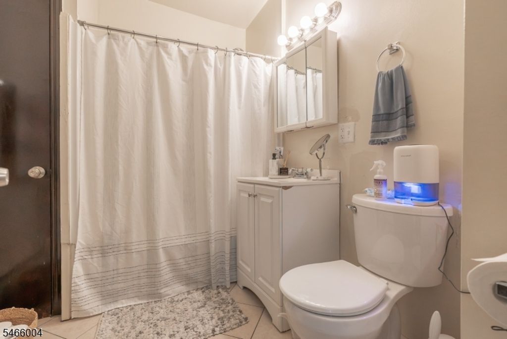 83 E Centre St, Nutley Twp., NJ 07110 — photo 5
