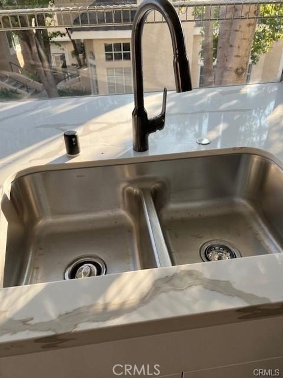 Image 15 of property listing at 2300 Maple Avenue 80, Torrance, CA 90503